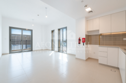 Luxurious 1 BR | Spacious Canal view Unit | best Amenities
